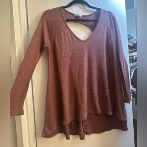 Acemi size large top